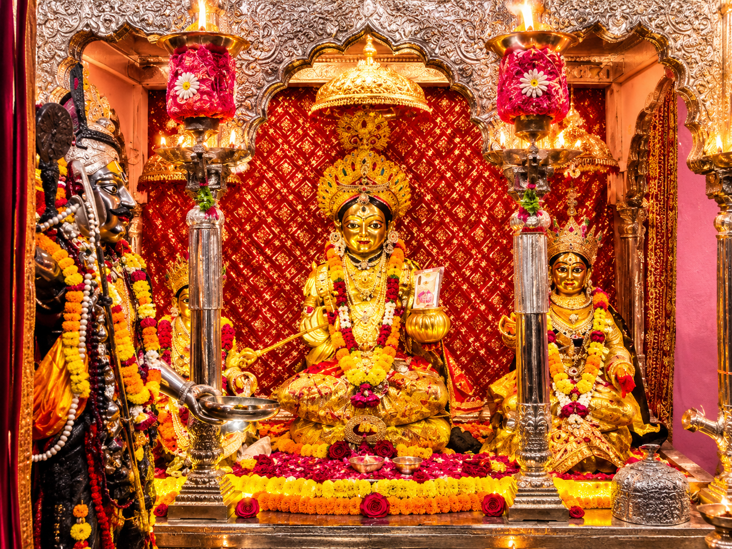 Annapurna Temple – The Goddess of Nourishment in Varanasi